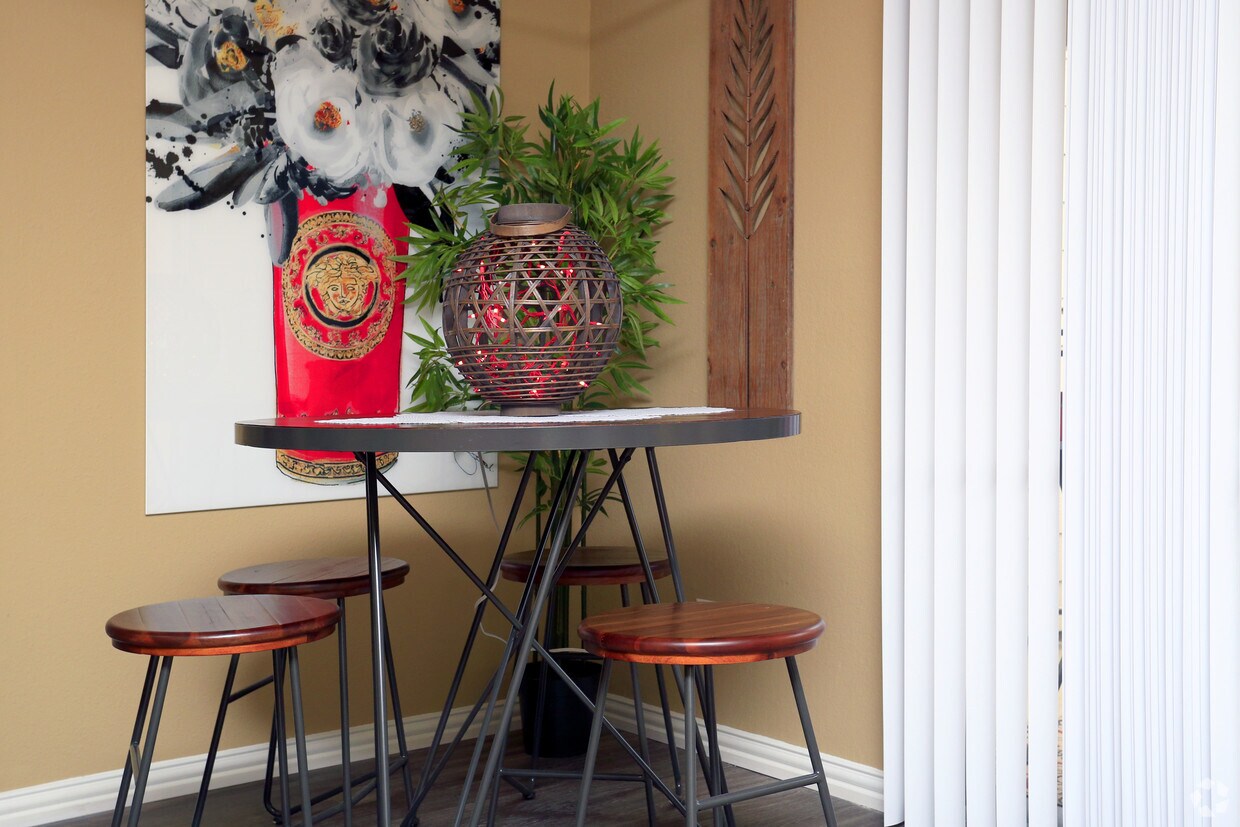 Bridgeport Apartments in Irving, TX