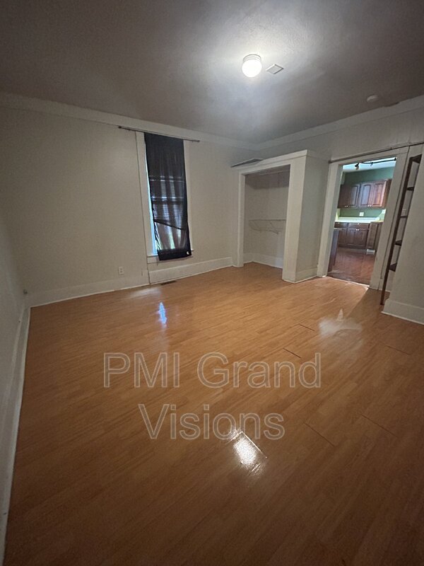 Foto del edificio - 321 A St