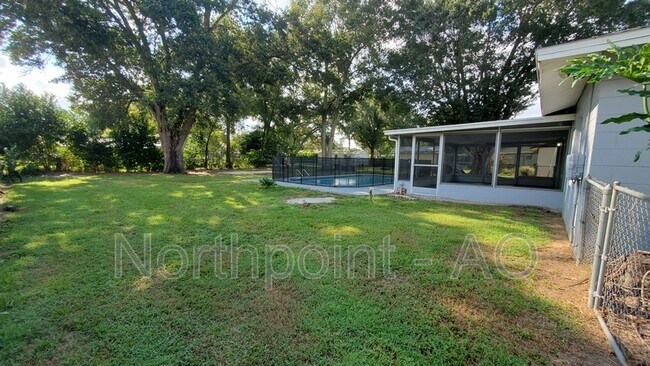 Foto del edificio - 3014 King John Pl