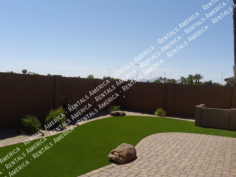 Foto del edificio - 5077 N 145th Dr