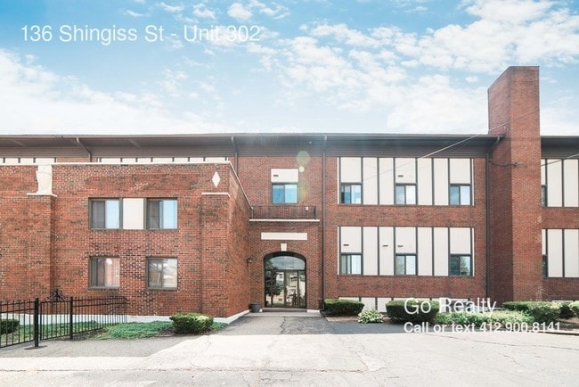Building Photo - 136 Shingiss St