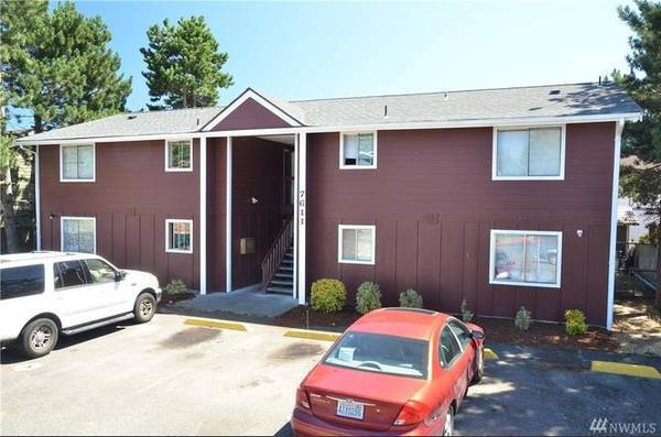 Building Photo - 7611 9th Avenue Ct E