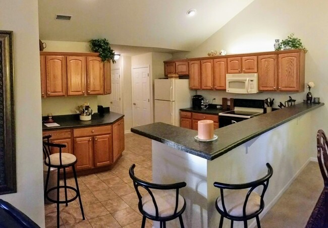 Building Photo - N70W15476 Amberleigh Cir