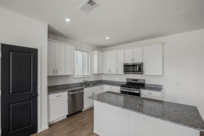 Building Photo - 23403 Cranberry Grader Ln