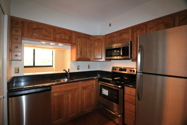 Foto del edificio - Classy 1/1 Convenience in Crystal City