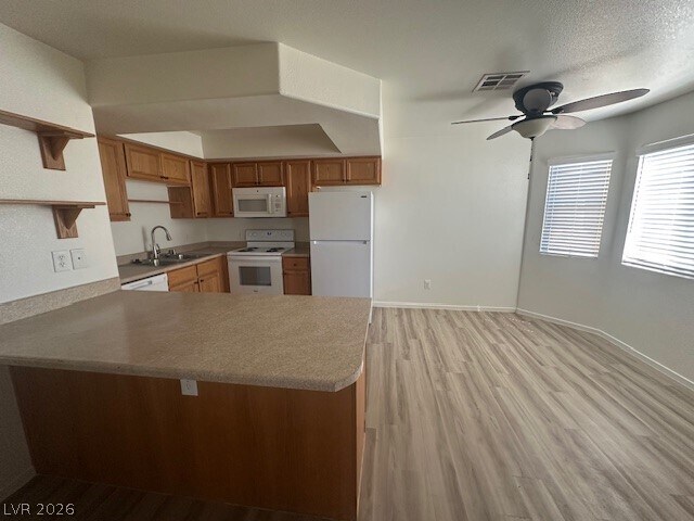 Foto del edificio - 8410 Eldora Ave