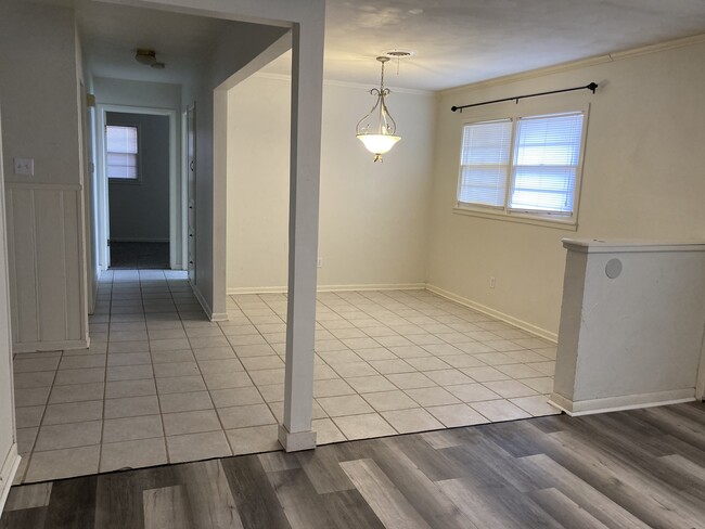 Dining room - 4916 8th St