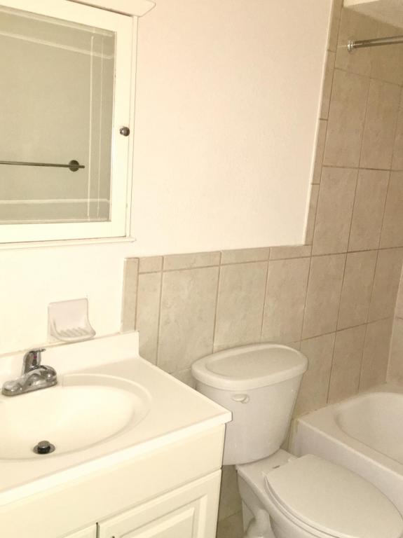 Foto del edificio - 429 88th Ave