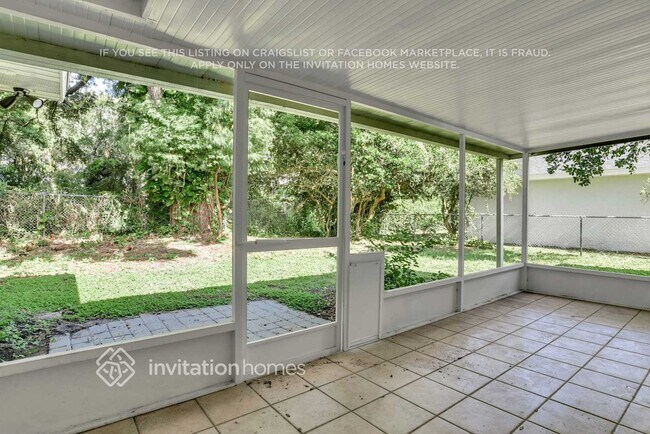 Foto del edificio - 1557 Nottingham Dr