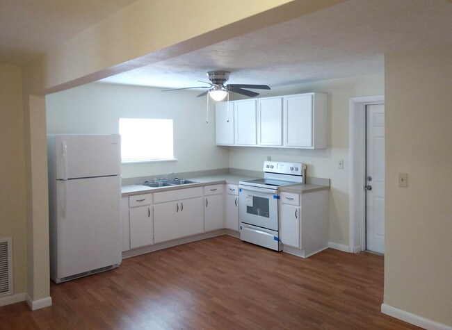 Foto del edificio - 6403 County Rd 17