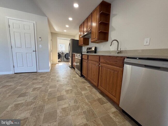 Foto del edificio - 18 N C and P Ln