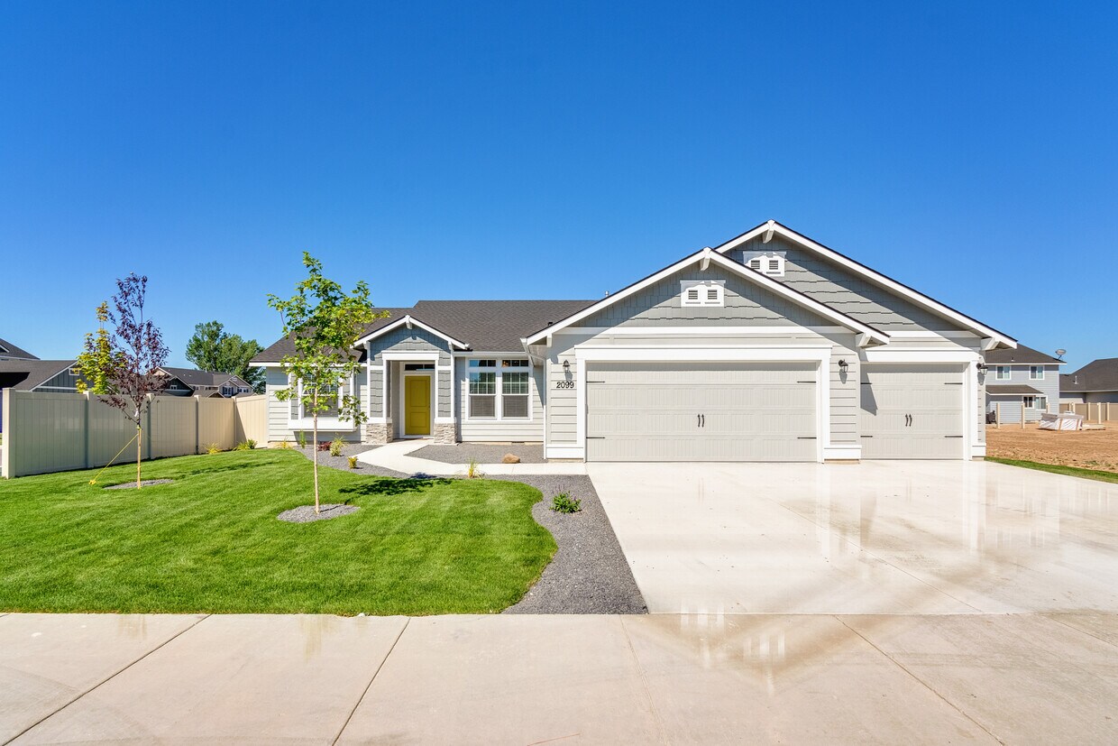 Primary Photo - 2099 N Waterbrook Way