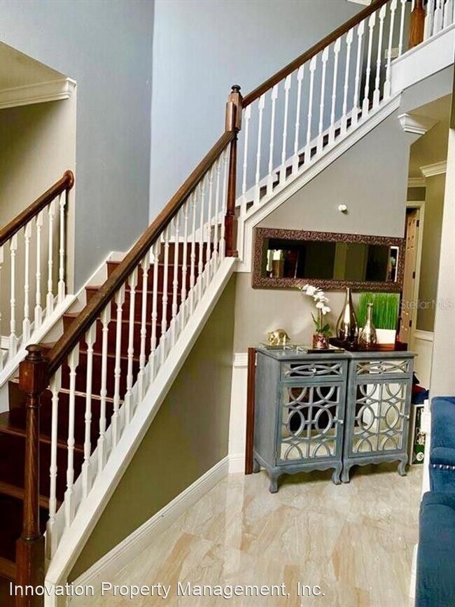 Building Photo - 6 br, 4 bath House - 2516 Chapala Drive