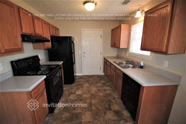 Building Photo - 4034 Double Hill Pl