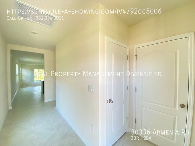 Building Photo - Temporary Price Drop--- Move in by March 2...