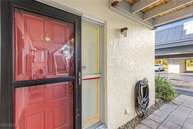 Foto del edificio - 3914 Orange Grove Blvd