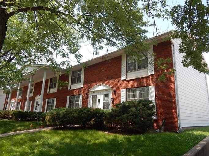 Primary Photo - 1626-1636 W George Washington Blvd