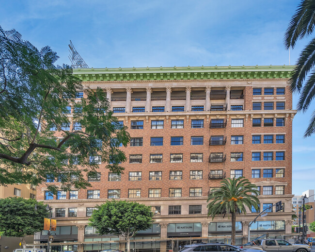 Foto del edificio - 1645 Vine St