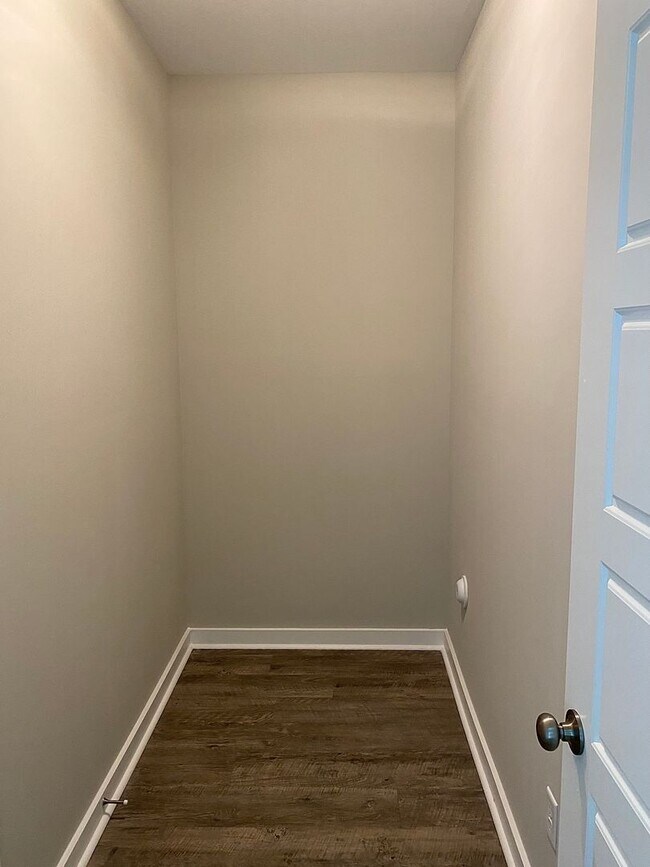Building Photo - Home for Rent in Calera, AL... Available to View with 48 Hour Notice!!!