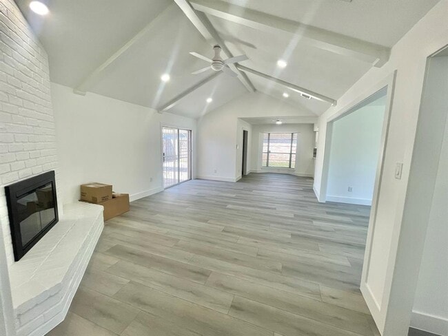 Building Photo - 11642 Sagecanyon Dr