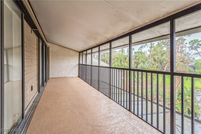 Foto del edificio - 16448 Timberlakes Dr