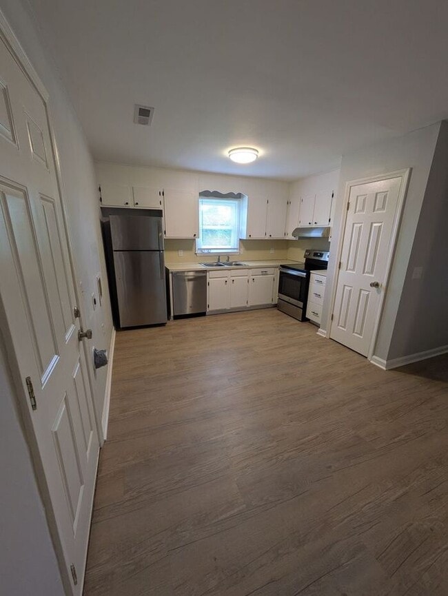 Photo - 2BA/1BA Unit at Ponderosa in Conover! Townhome