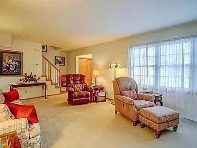 Living Room - 1110 N Gammon Rd