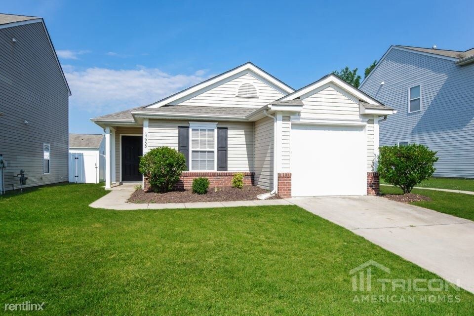 953 Willow Creek Dr, Gastonia, NC 28054 House Rental in Gastonia, NC