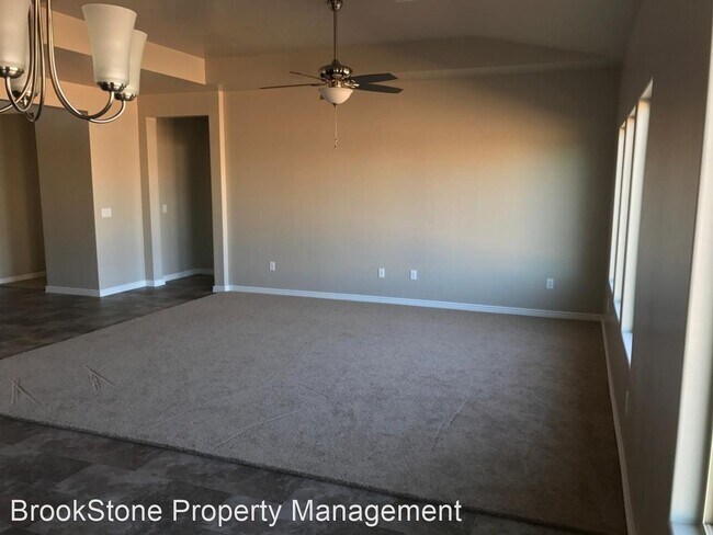Building Photo - 3 br, 2 bath House - 3254 S. 300 W.