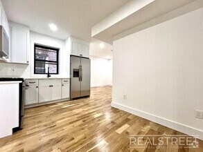 Building Photo - BRAND NEW 4 BED 2 BATH WITH W/D IN UNIT!