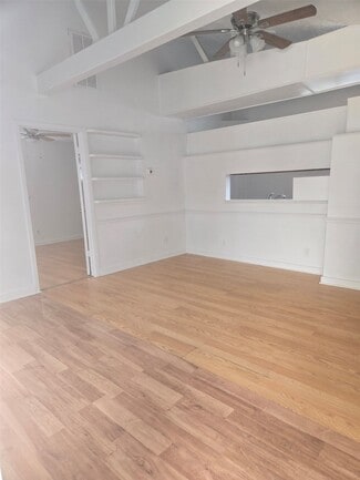 Building Photo - 21401 W Hammond Dr