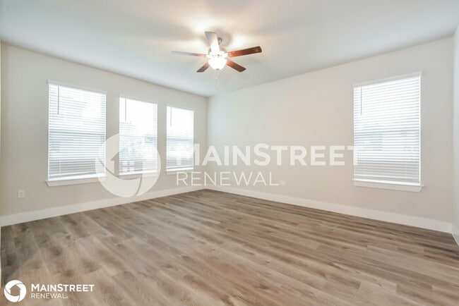 Building Photo - 804 E Voorhis Avenue, Deland, FL 32724