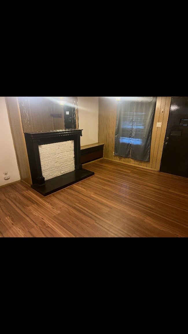Foto del edificio - 303 2nd St