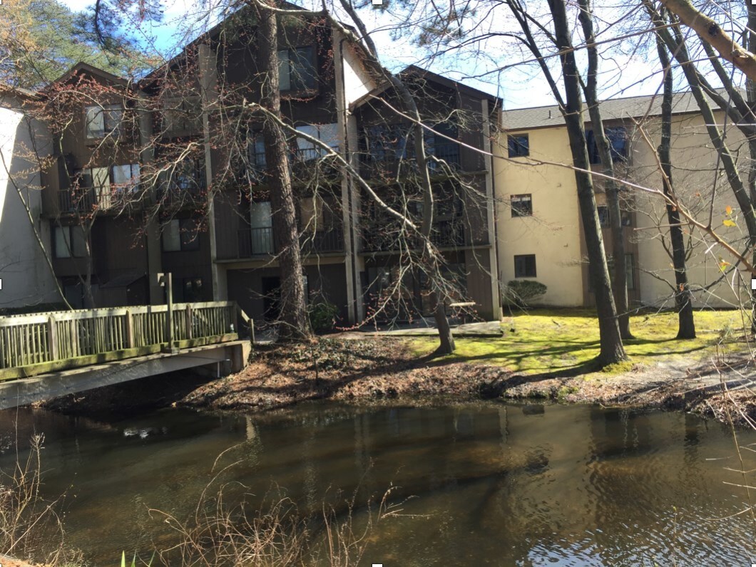 228 Canal Park Dr, Salisbury, MD 21804 Condo for Rent in Salisbury