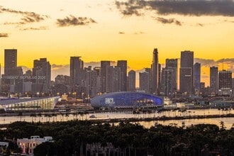 Building Photo - 650 West Ave