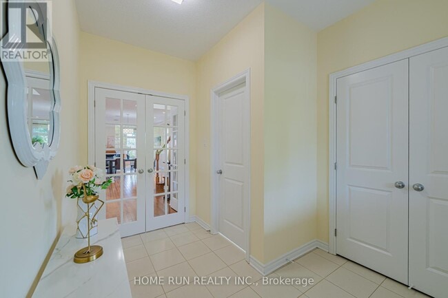 Building Photo - 393 Grammond Cir