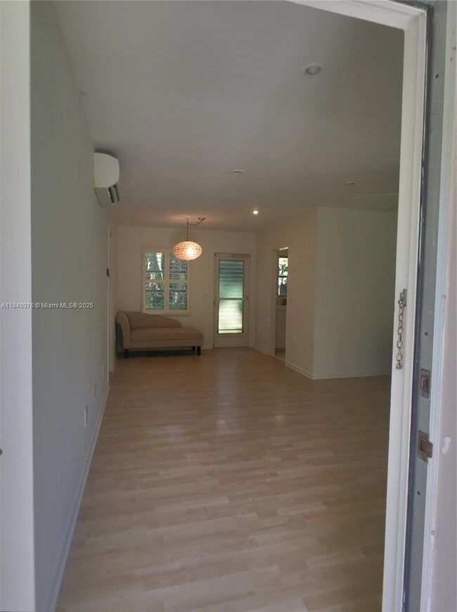 Building Photo - 1025 Langer Way