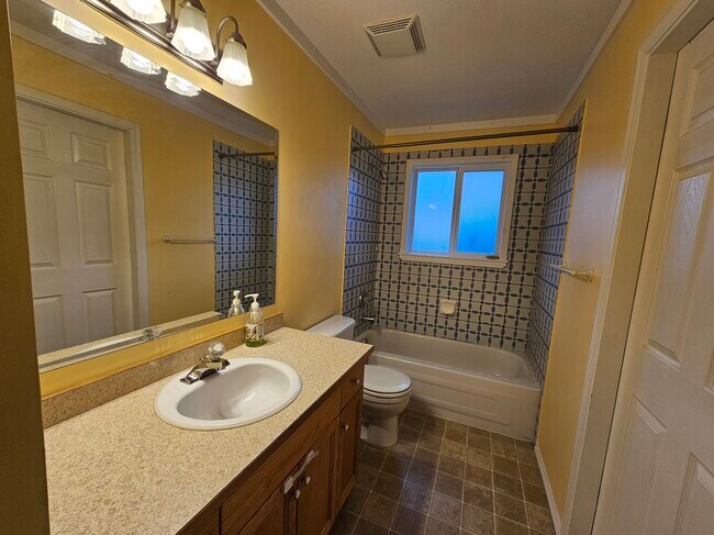 Photo du bâtiment - 9002 Ashwell Rd