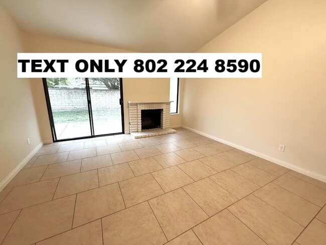 Building Photo - 25916 Adolfo Ct