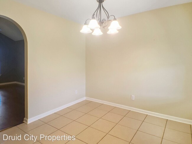 Building Photo - 3 br, 2 bath House - 172 Roscommon Road