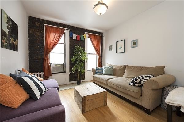 234 E 4th St Unit 9 New York Ny 10009 Apartment For Rent In Primary Photo 234 E 4th St