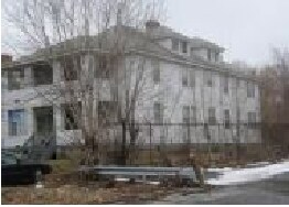 Foto del edificio - 213-215 Lamson St