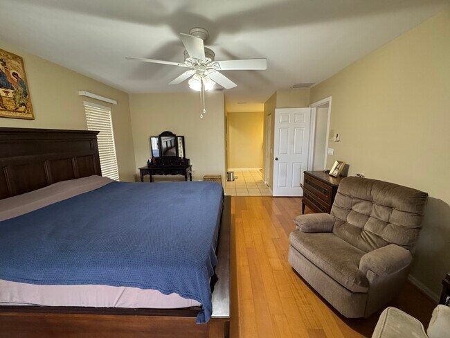 Building Photo - 939 St Andrews Blvd