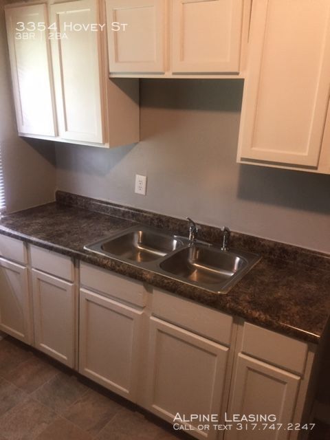 Foto del edificio - Martindale-Brightwood 3BR/2BA House!