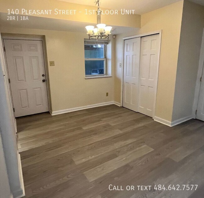 Building Photo - Private Two Bedroom with Bonus Room Availa...