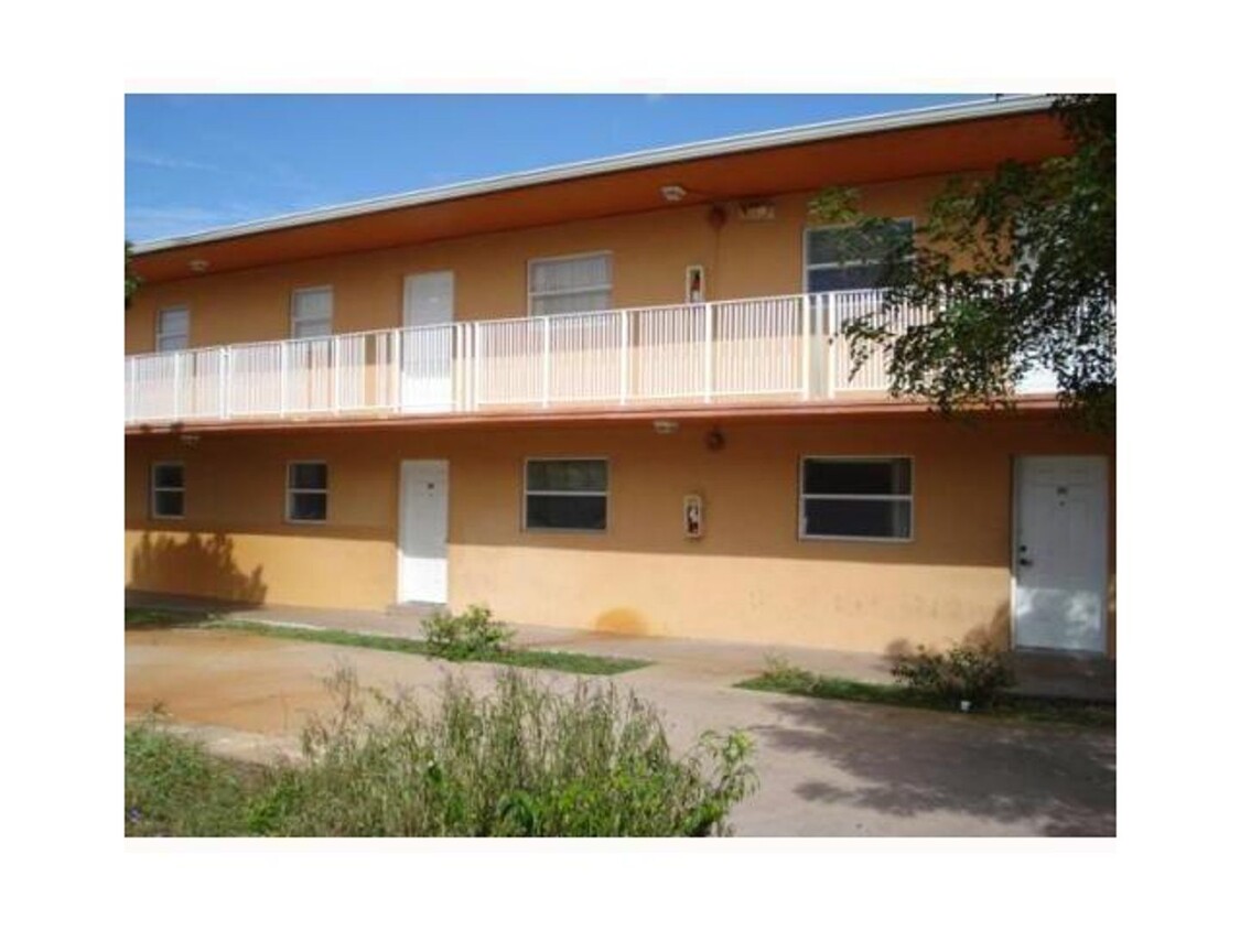 Foto principal - Your Dream Apartment Awaits in Hialeah