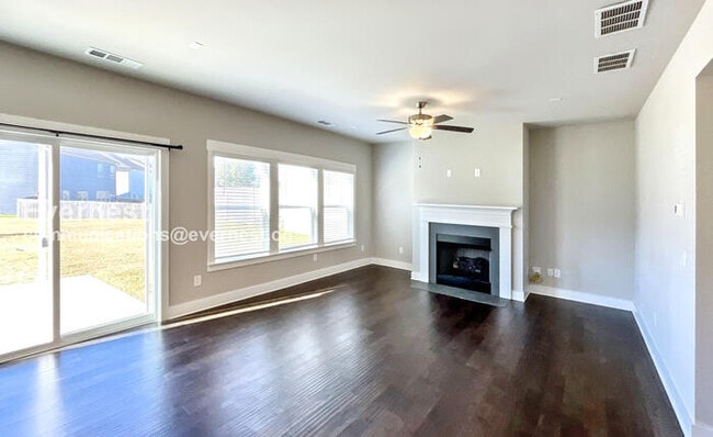 Building Photo - 8772 Snowy Owl Rd