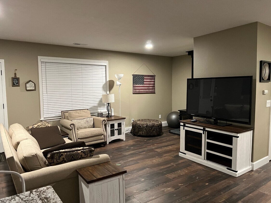 14750 SE Gilbertson Rd Unit 1, Sandy, OR 97055 Apartments in Sandy