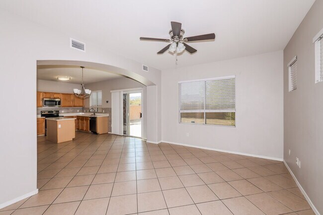 Foto del edificio - 4125 W Park St
