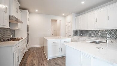 Building Photo - 2507 Henley Wy
